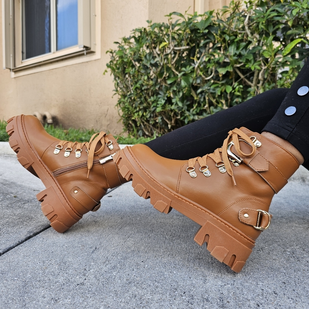 Womens Tan Combat Ankle Boots Lace Up Heeled - Picture 3 of 6